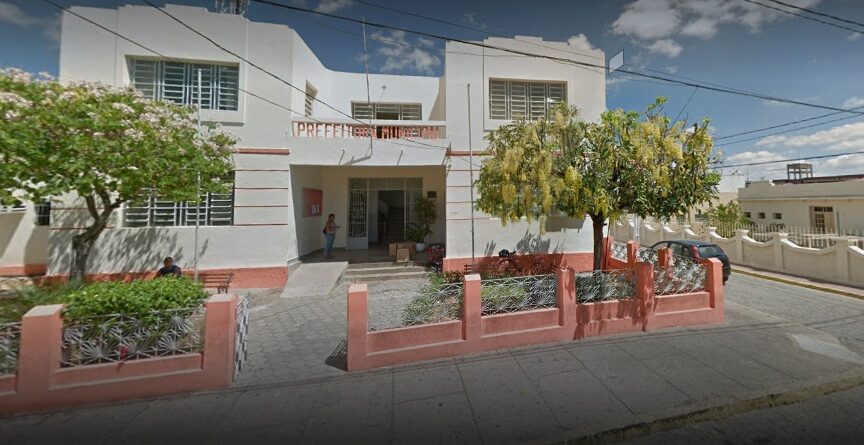 Sertânia tem contas bloqueadas