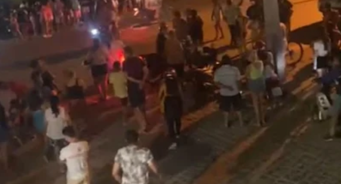 Militares e policiais se manifestam