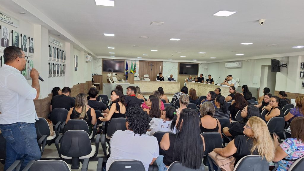 Os servidores da saúde de Arcoverde se reuniram - Foto: Reprodução
