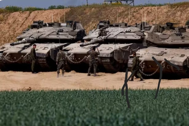 O atributo alt desta imagem está vazio. O nome do arquivo é Tanques-israelenses-e-soldados-sao-vistos-posicionados-na-fronteira-com-a-Faixa-de-Gaza-em-18-de-marco-de-2025.-Foto-Amir-Cohen-Reuters.jpeg
Tanques israelenses e soldados são vistos posicionados na fronteira com a Faixa de Gaza, em 18 de março de 2025. — Foto: Amir Cohen/ Reuters