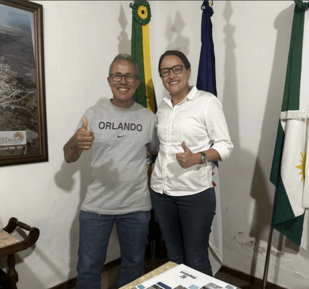 Fabiano com Pollyanna Abreu em Sertânia