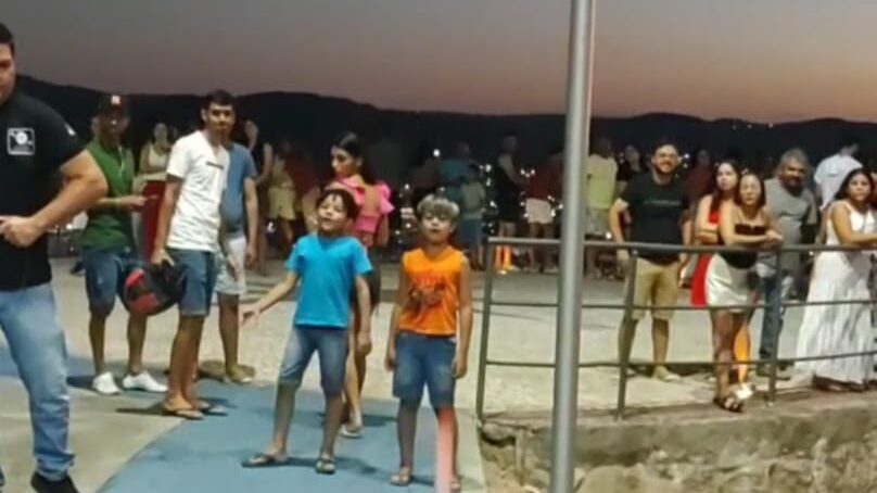 Associação Astronômica lança foguetes