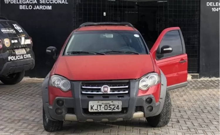 Veículo apreendido pela polícia