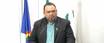 Qualificação dos profissionais da educação em Sertânia