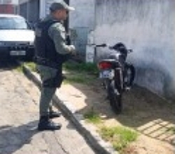 Jovem conduzido à delegacia em Águas Belas