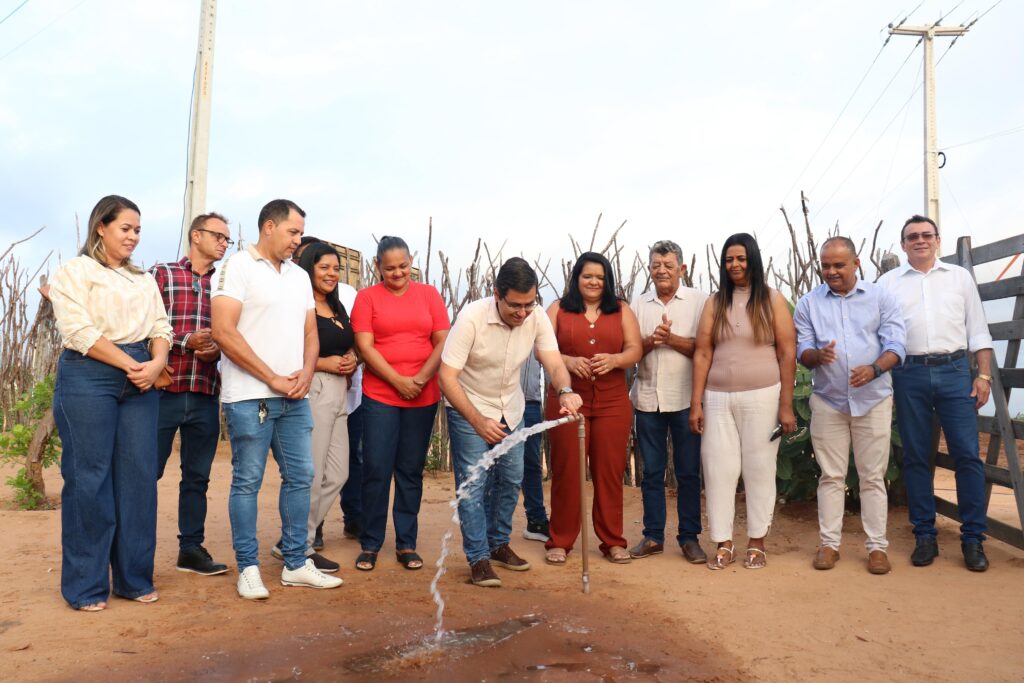 Abastecimento de água Povoado Campos