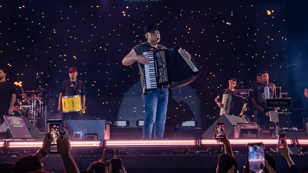 Aniversário de Pedra terá show de Tarcísio do Arcordeon no dia 13 de maio
