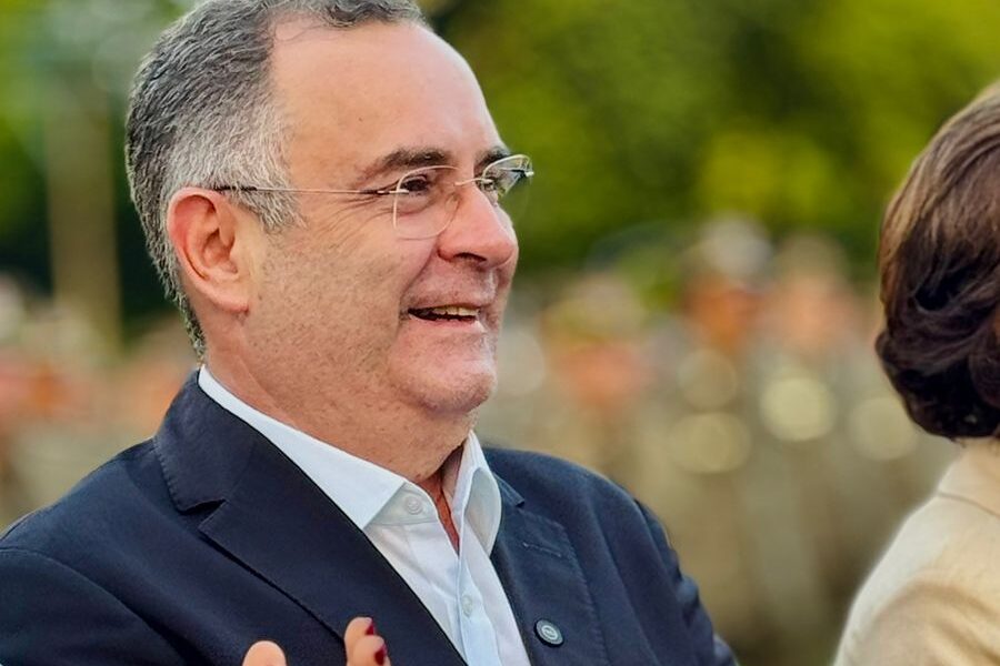 Zeca Cavalcanti em cerimônia de implantação Biesp