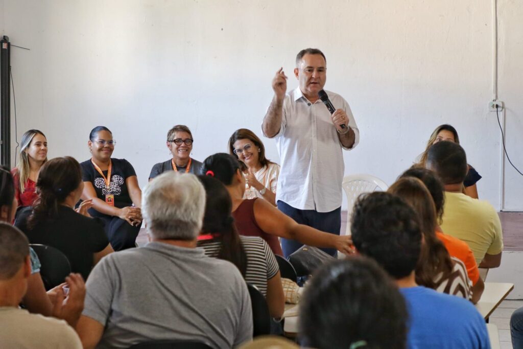 Comerciantes isentos de taxa da prefeitura