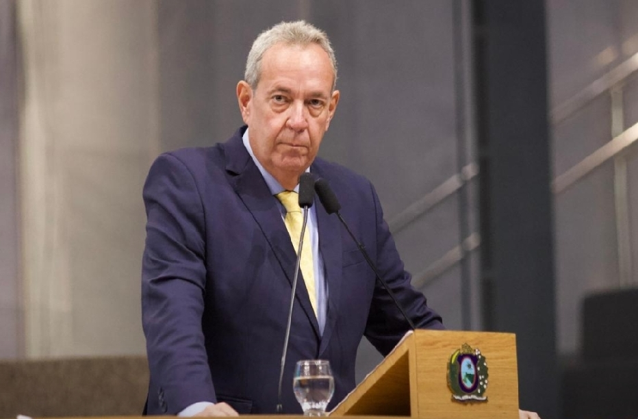 Pronunciamento de Álvaro Porto à governadora