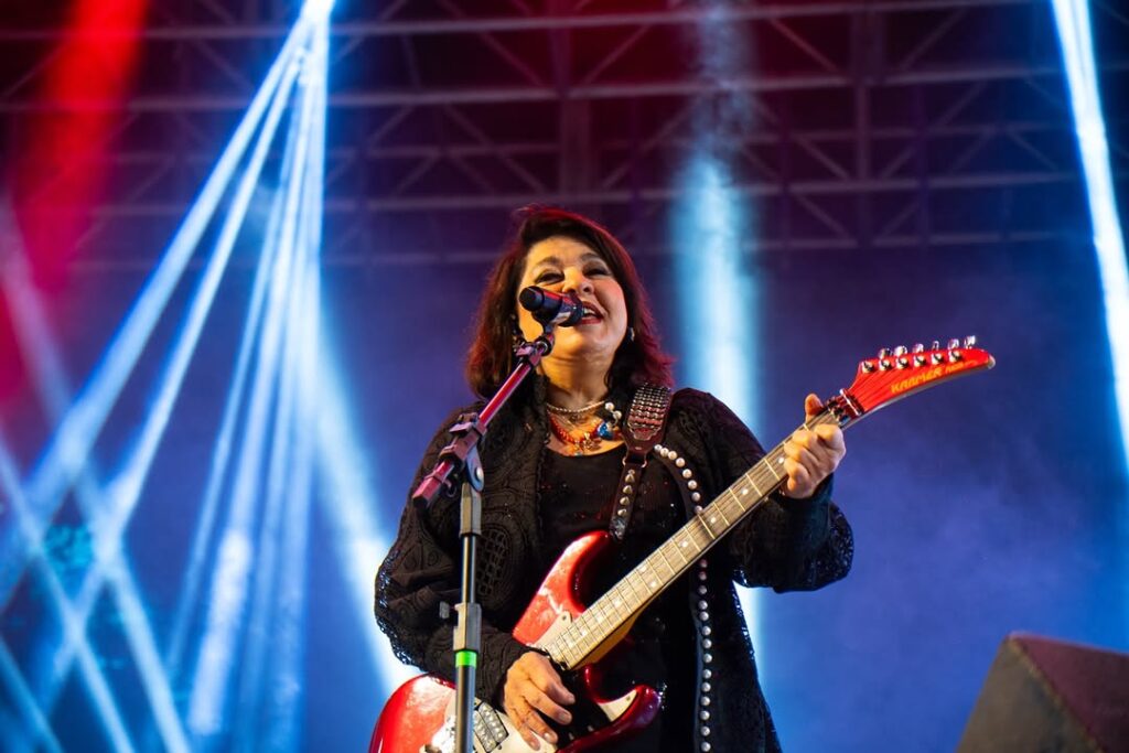 Roberta Miranda na Expocose 