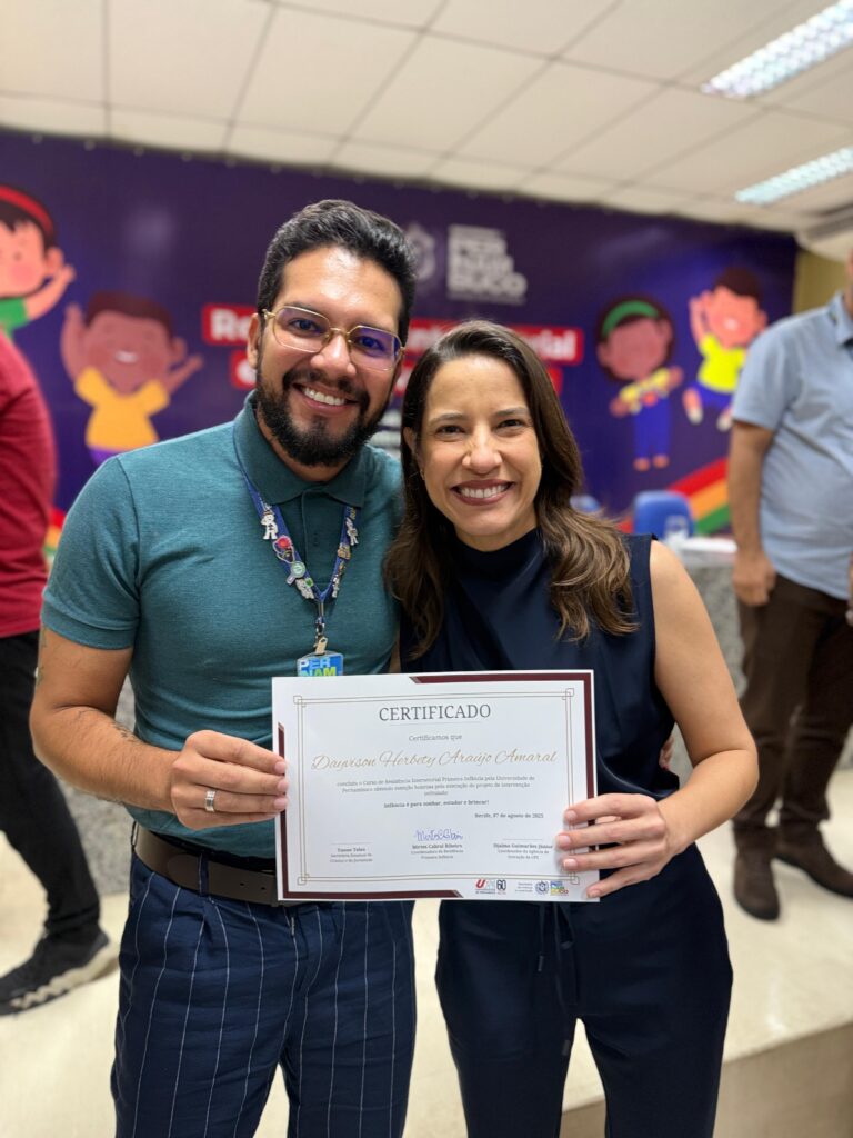 Gestor da VI Geres recebe título