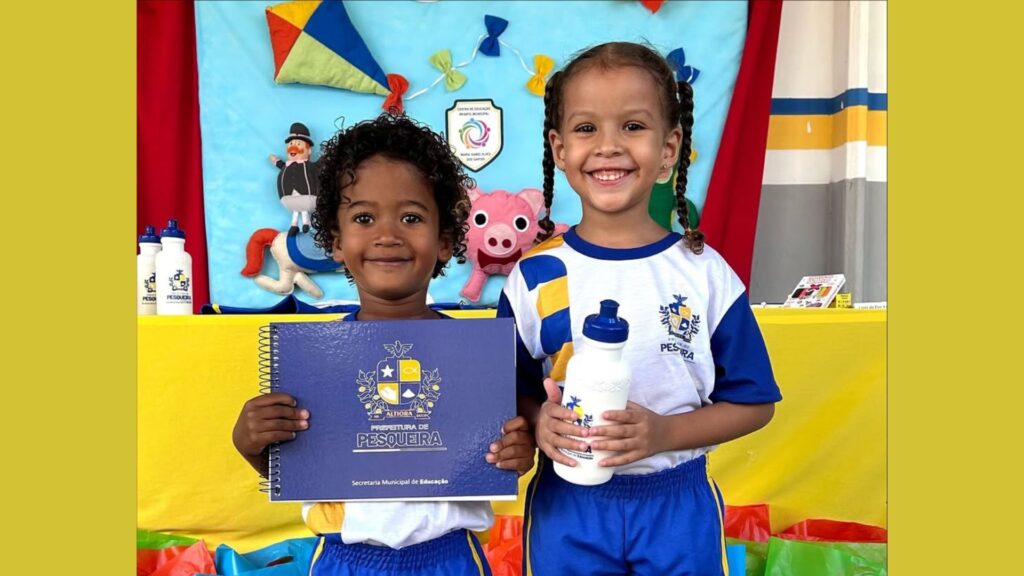 Pesqueira inicia entrega do fardamento