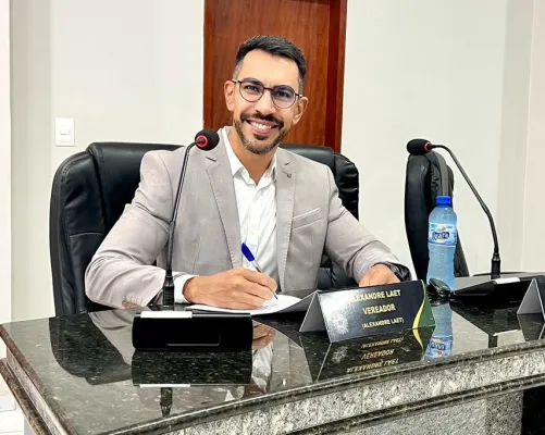 Uso de fogos de artifício em Sertânia 