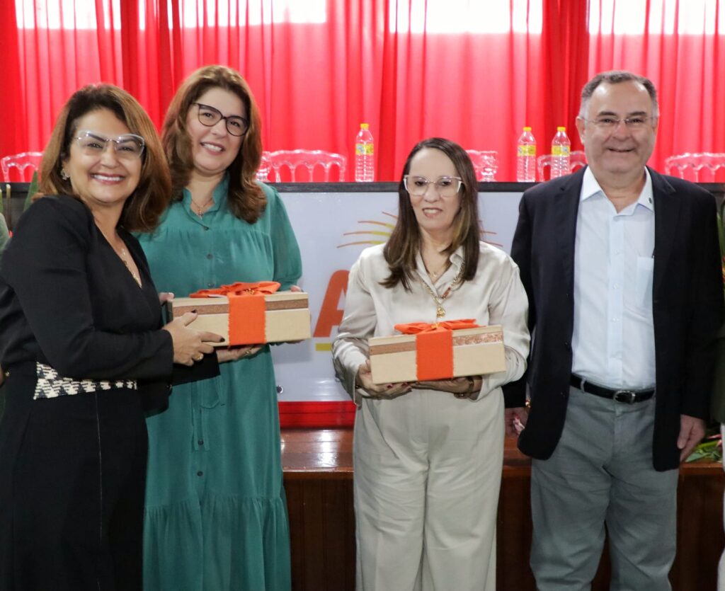 ação na aesa nesta segunda-feira 