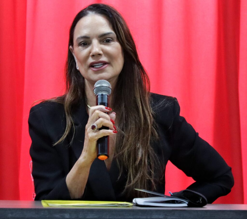 Luiza Brunet ativista das mulheres