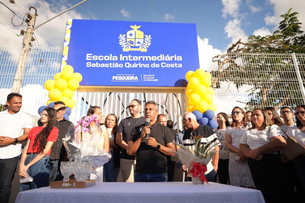 Escola no Distrito do Papagaio em Pesqueira
