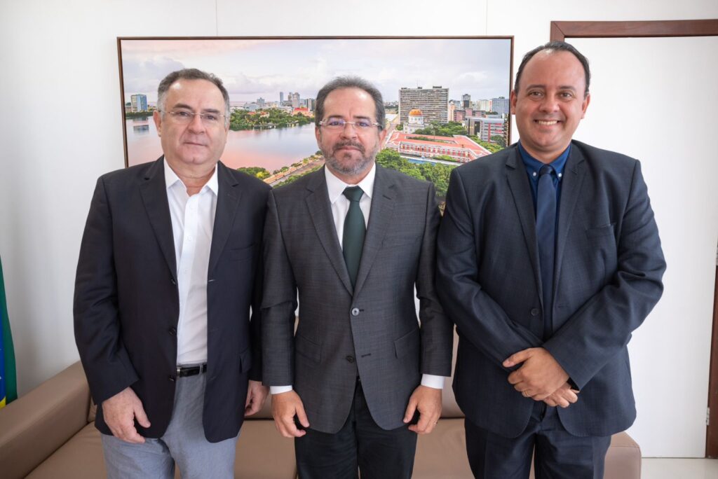 Zeca reunião com TCE PE