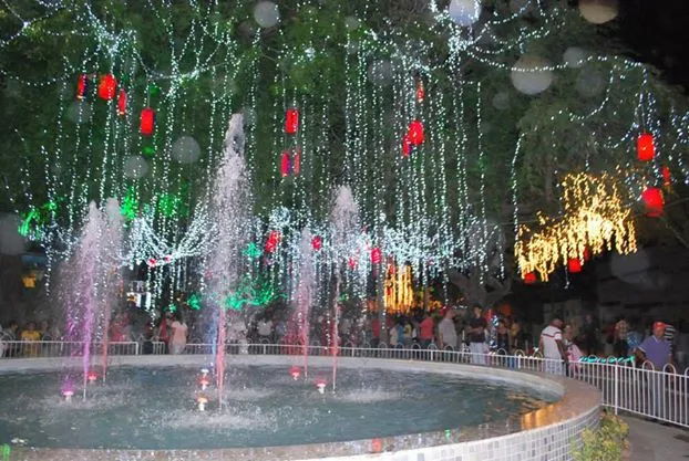 Decoração natalina em 2025 em Arcoverde