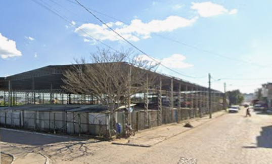 Insatisfação pátio da feira em Buíque