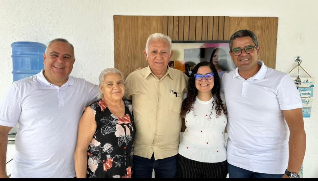 Câmara de Arcoverde aprovou homenagem a professora 