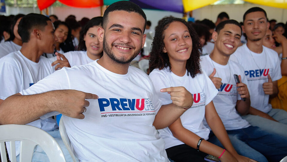 Pré vestibular da UPE segue com inscrições