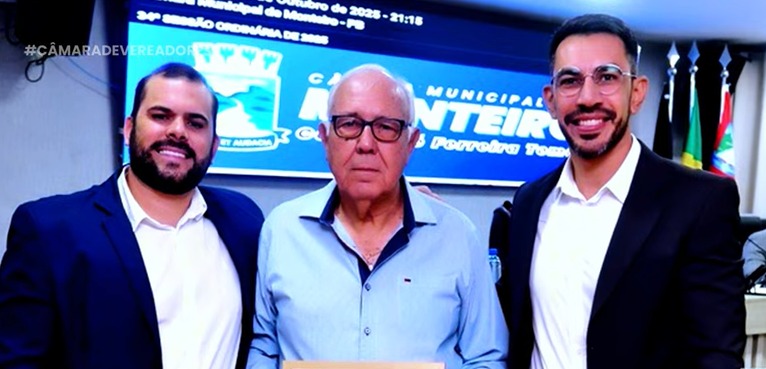 Homenagem a Chico Arruda em Sertânia 