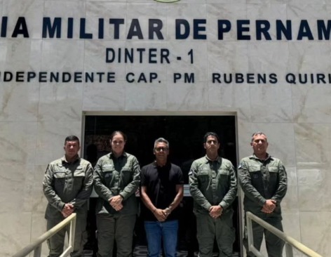 Parceria prefeito de Pesqueira com polícia