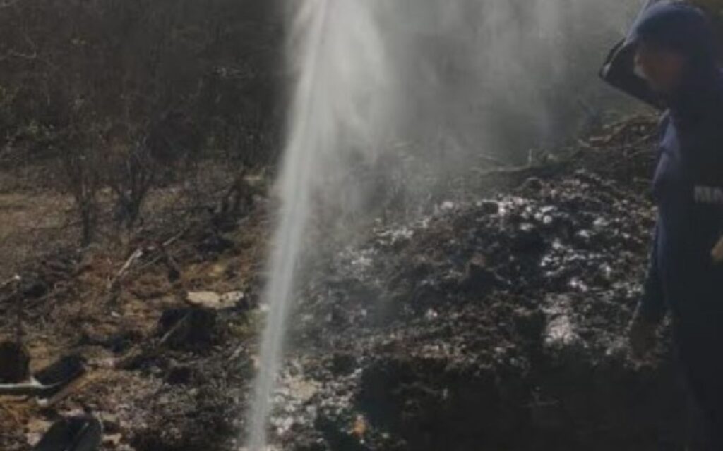 Compesa recupera água desviada