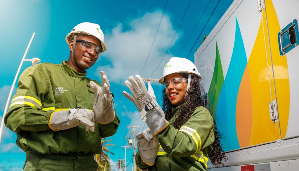 Escola de eletricistas Neoenergia Pernambuco 