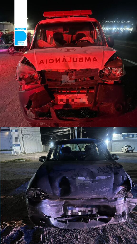 Carro bate em ambulância em Arcoverde
