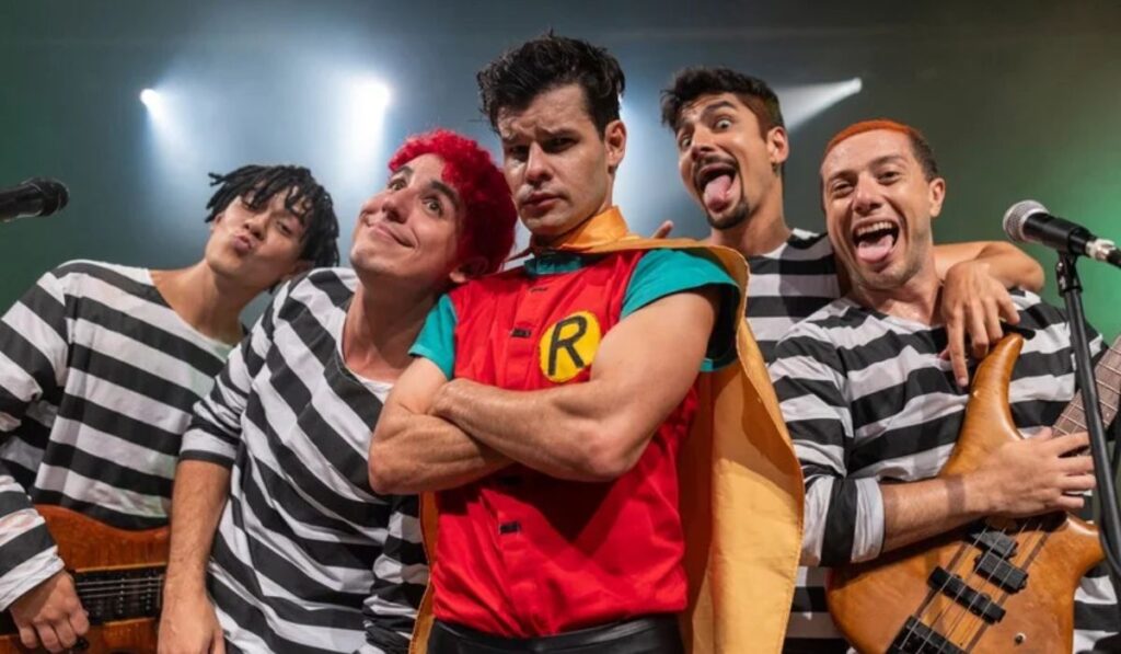 Exumação dos corpos dos Mamonas Assassinas