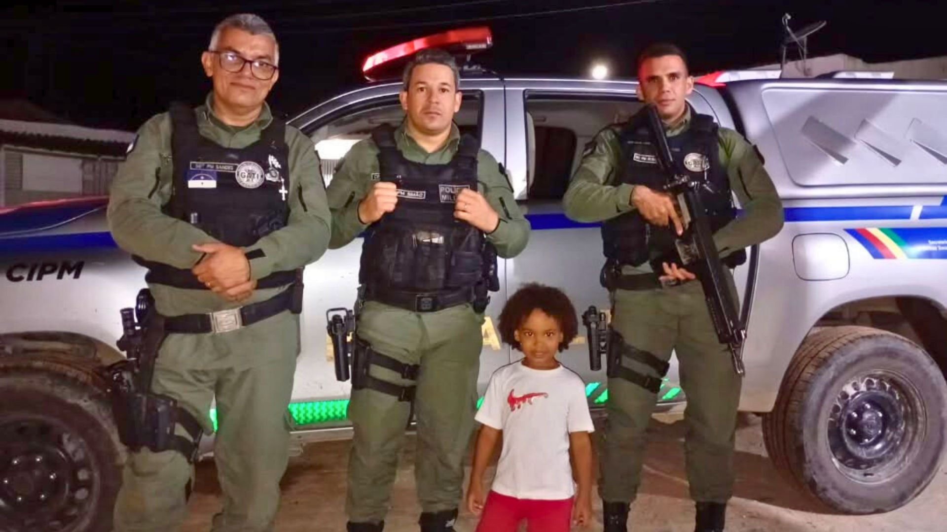 PMs participam de aniversário com tema policial em Pesqueira