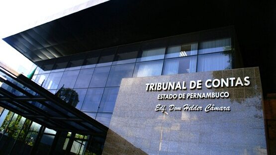 TCE-PE analisa licitações e nega cautelares em processos de Arcoverde, Buíque e Sertânia