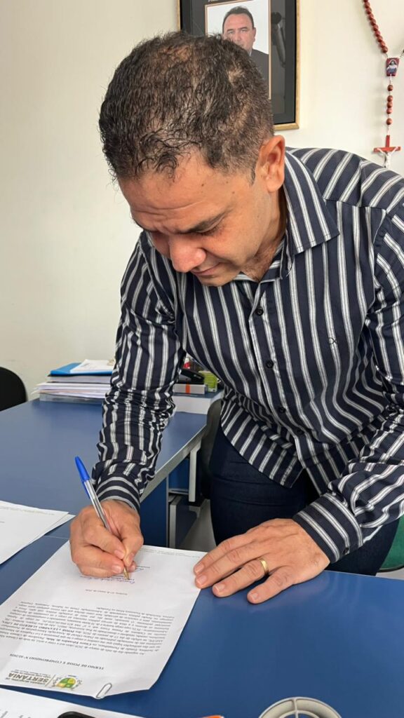 Câmara de Sertânia novos servidores