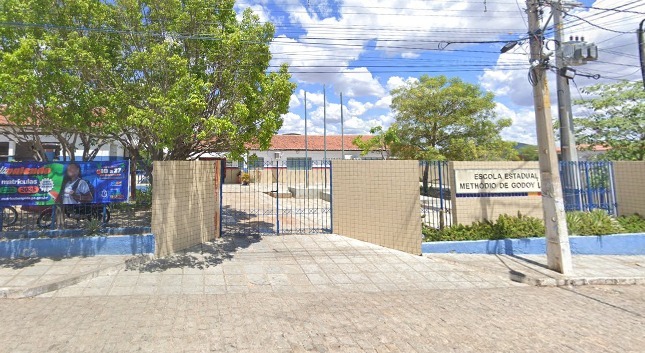 Adolescente esfaqueado em Serra Talhada