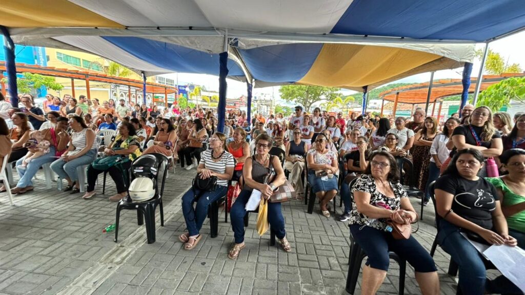 Carreta da saúde da mulher em Pesqueira