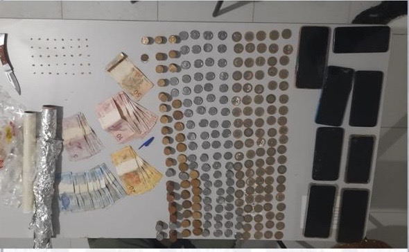 Policiais prenderam casal em Alagoinha