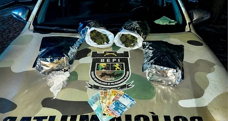 Homens são presos em Betânia