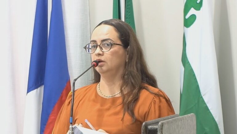 Coordenadora de Planejamento de Saúde de Sertânia detalha viabilidade e estratégia para Centro de Reabilitação