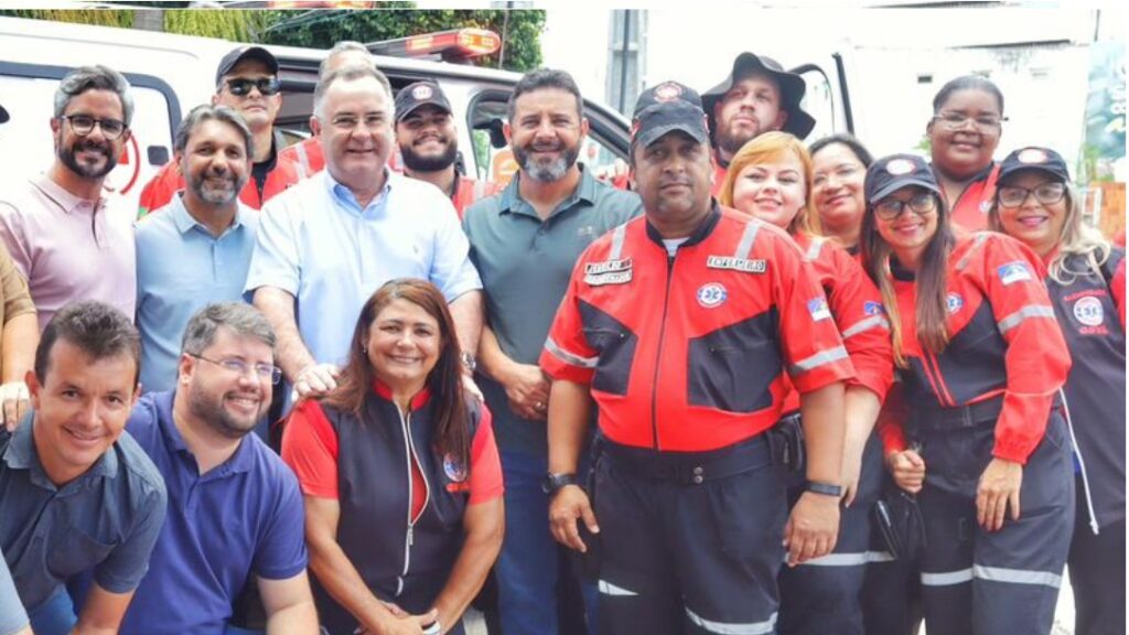 Paulinho Galindo homenageia o GSVA pelos seus 16 anos
