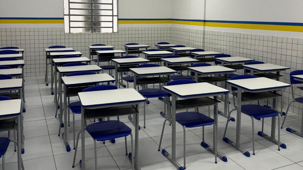 Reinauguração escola municipal de Pesqueira