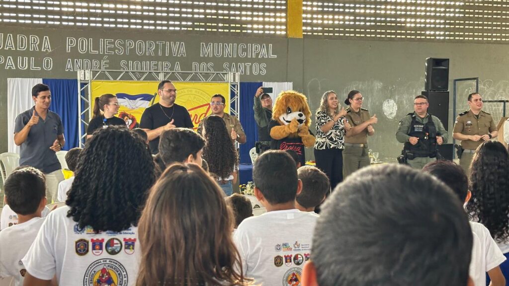 Prefeitura de Pesqueira e PM realizam formatura do PROERD