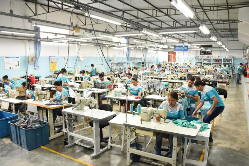 Indústria pernambucana em alerta após decisão sobre “taxa das blusinhas”