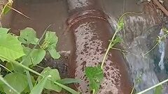 VÍDEO: Vazamento em adutora gera queixas sobre abastecimento em Sertânia