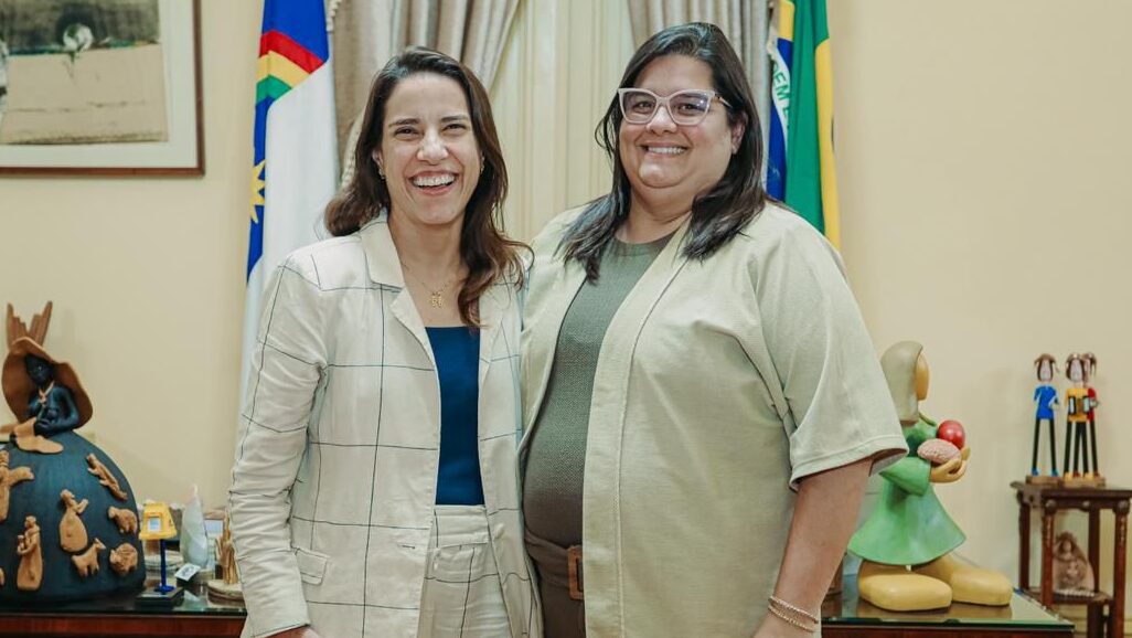 Prefeita de Ribeirão, Carol Jordão, se filia ao PSD e reforça base política de Raquel Lyra na Mata Sul