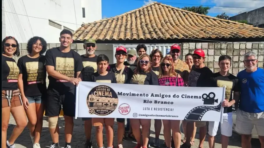 Movimento Amigos do Cinema Rio Branco amplia mobilização durante Caminhada do Forró em Arcoverde
