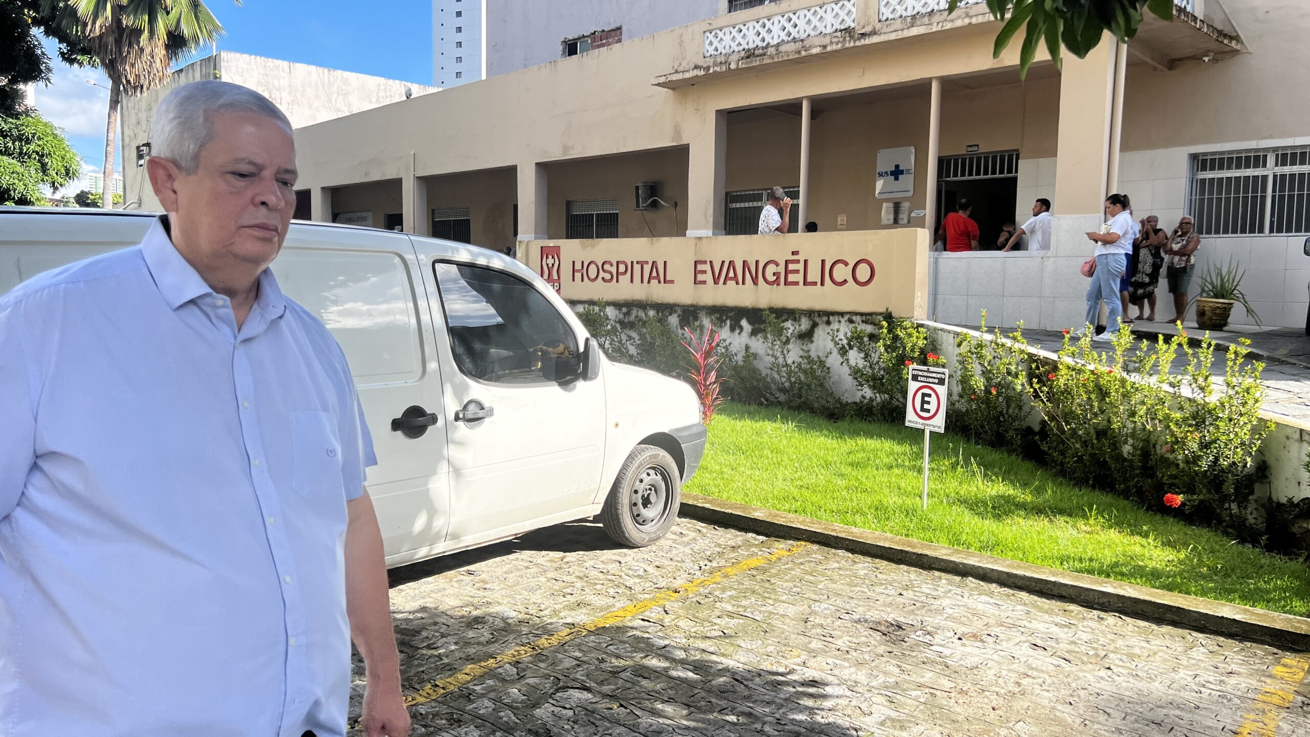 Como fortalecer o Hospital Evangélico de Pernambuco? Pastor Gilvan Costa defende debate sobre soluções