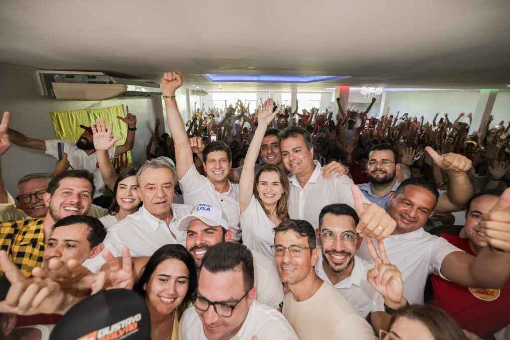 João Campos multidão em Sertânia
