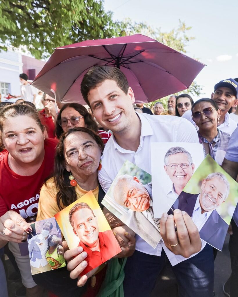 João Campos multidão em Sertânia